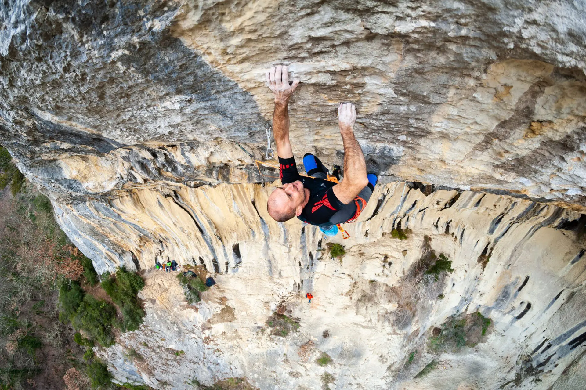 Igor Čorko climbing in Pandora, Croatia
